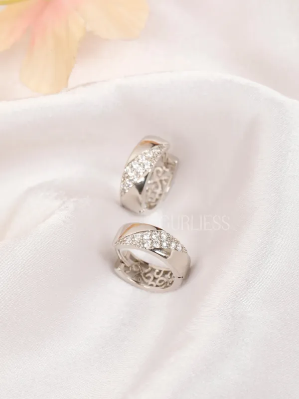 Demifine_Jewellery_Silver_Alloy_&_Stainless_Steel_Premium_&_Elegant_Earrings_For_Women_&_Girls_(Set_Of_2)