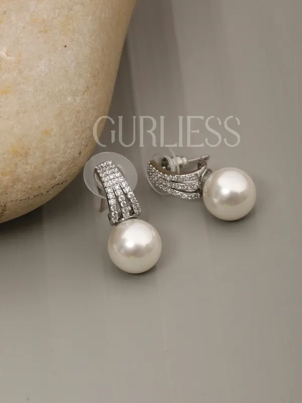 Demifine_Jewellery_Silver_Alloy_&_Stainless_Steel_Premium_&_Elegant_Earrings_For_Women_&_Girls_(Set_Of_2)