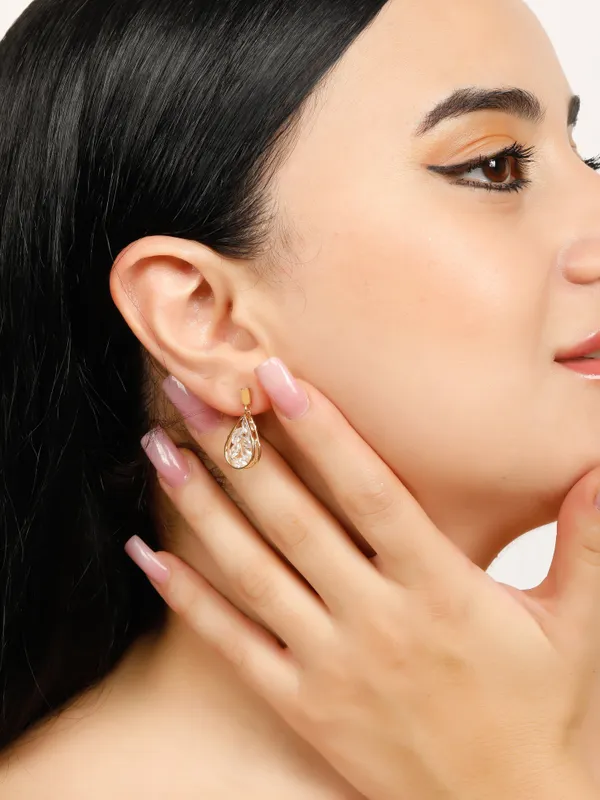 Demifine_Jewellery_Gold_Alloy_&_Stainless_Steel_Premium_&_Elegant_Earrings_For_Women_&_Girls_(Set_Of_2)