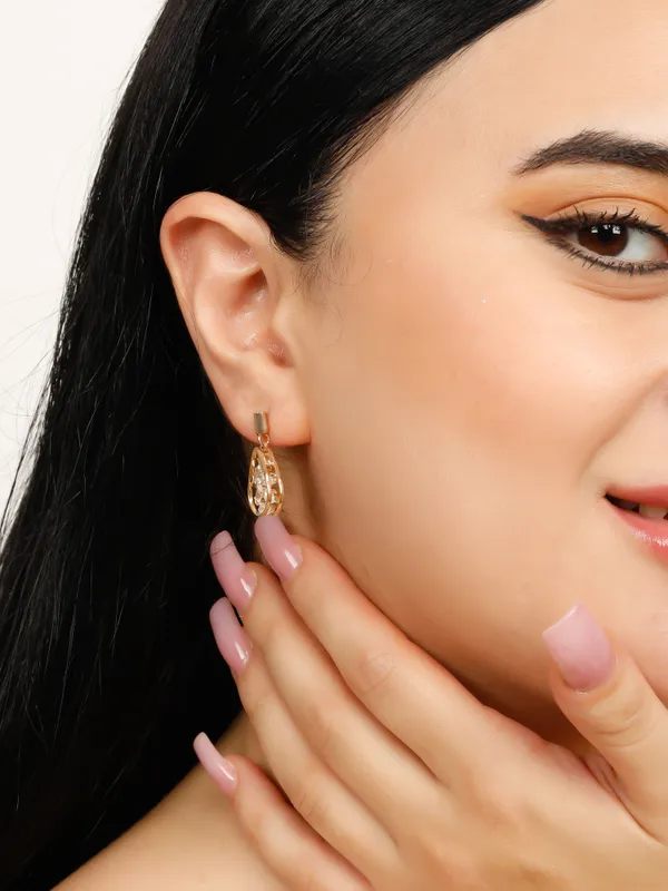 Demifine_Jewellery_Gold_Alloy_&_Stainless_Steel_Premium_&_Elegant_Earrings_For_Women_&_Girls_(Set_Of_2)
