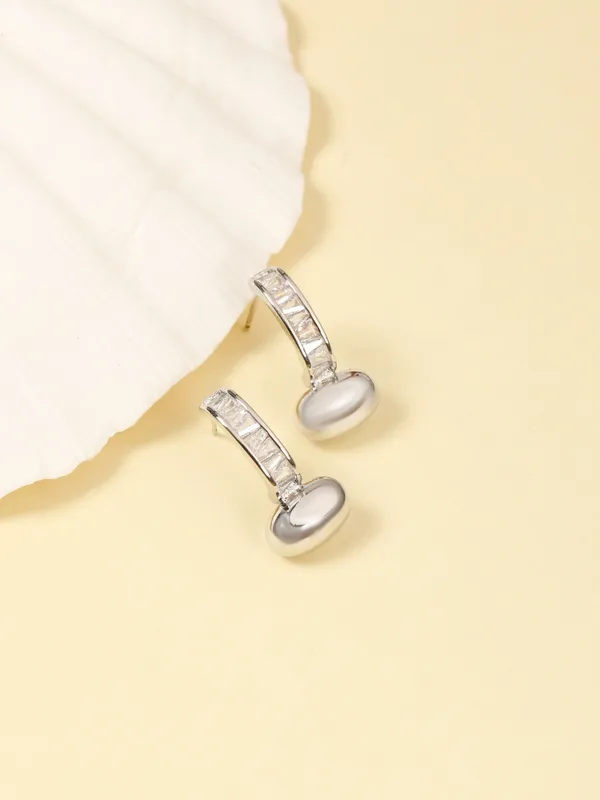 Demifine_Jewellery_Silver_Alloy_&_Stainless_Steel_Premium_&_Elegant_Earrings_For_Women_&_Girls_(Set_Of_2)