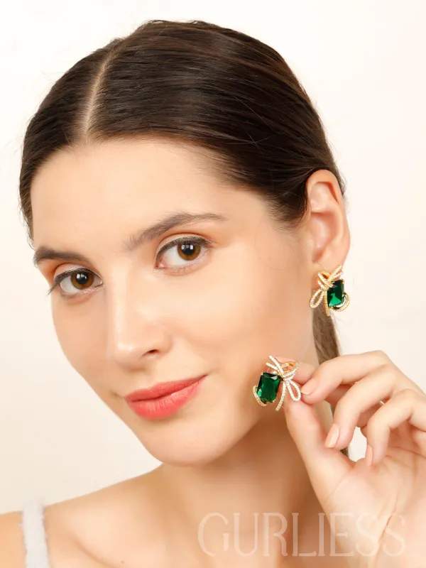 Demifine_Jewellery_Silver_&_Gold_Alloy_&_Stainless_Steel_Premium_&_Elegant_Earrings_For_Women_&_Girls_(Set_Of_2)
