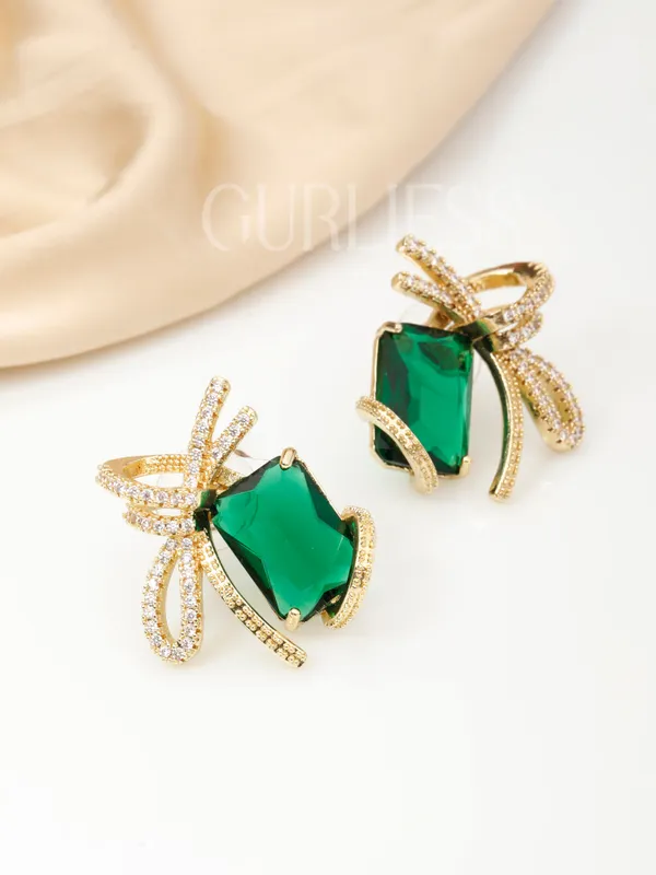 Demifine_Jewellery_Silver_&_Gold_Alloy_&_Stainless_Steel_Premium_&_Elegant_Earrings_For_Women_&_Girls_(Set_Of_2)