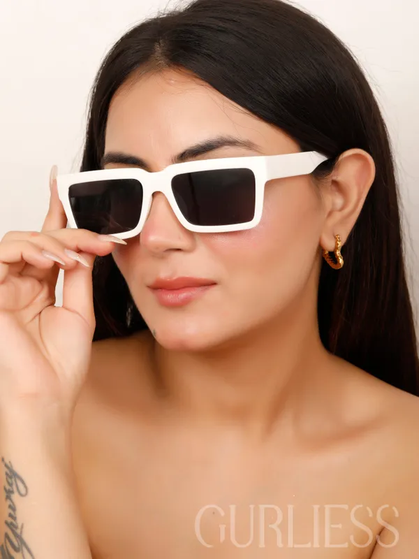 Demifine_Jewellery_Gold_Alloy_&_Stainless_Steel_Premium_&_Elegant_Earrings_For_Women_&_Girls_(Set_Of_2)
