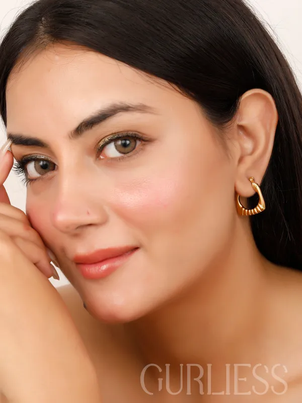 Demifine_Jewellery_Gold_&_Silver_Alloy_&_Stainless_Steel_Premium_&_Elegant_Earrings_For_Women_&_Girls_(Set_Of_2)
