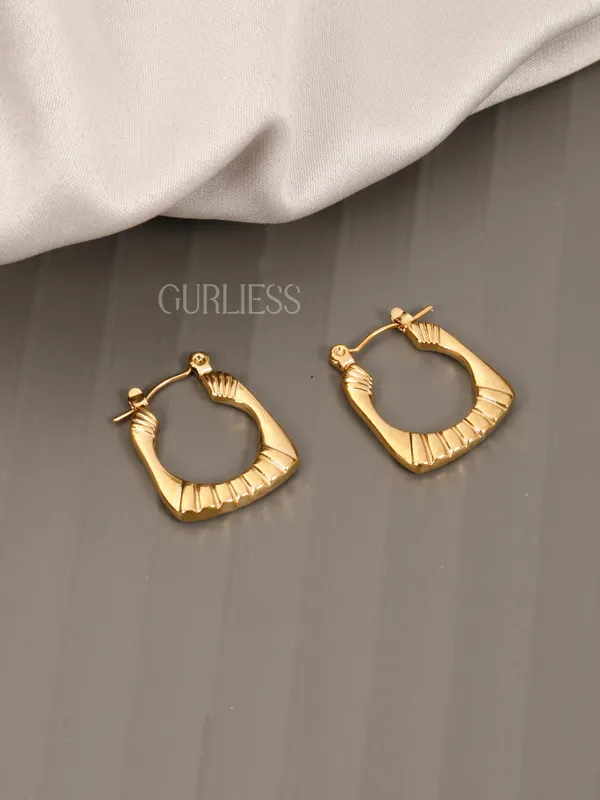 Demifine_Jewellery_Gold_&_Silver_Alloy_&_Stainless_Steel_Premium_&_Elegant_Earrings_For_Women_&_Girls_(Set_Of_2)