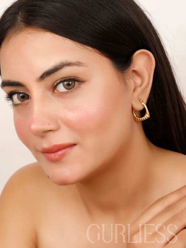Demifine_Jewellery_Gold_&_Silver_Alloy_&_Stainless_Steel_Premium_&_Elegant_Earrings_For_Women_&_Girls_(Set_Of_2)
