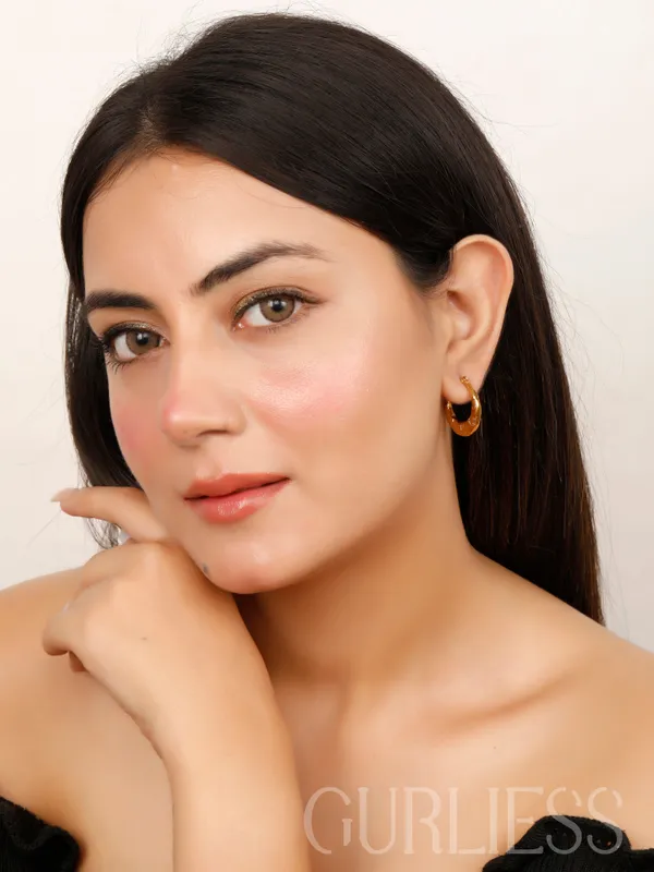 Demifine_Jewellery_Gold_&_Silver_Alloy_&_Stainless_Steel_Premium_&_Elegant_Earrings_For_Women_&_Girls_(Set_Of_2)