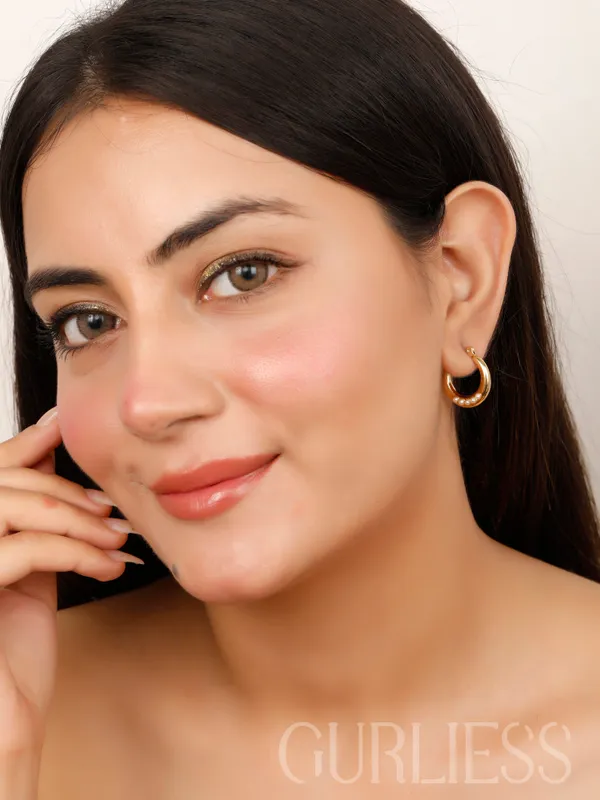 Demifine_Jewellery_Gold_&_Silver_Alloy_&_Stainless_Steel_Premium_&_Elegant_Earrings_For_Women_&_Girls_(Set_Of_2)