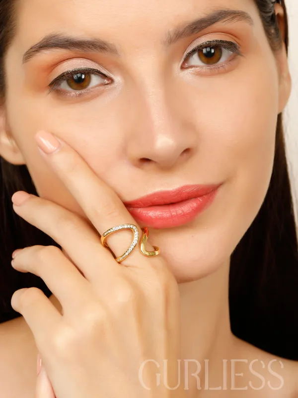 Demifine_Jewellery_Gold_Alloy_Premium_&_Elegant_Pendant_&_Rings_For_Women_&_Girls_(Set_Of_2)