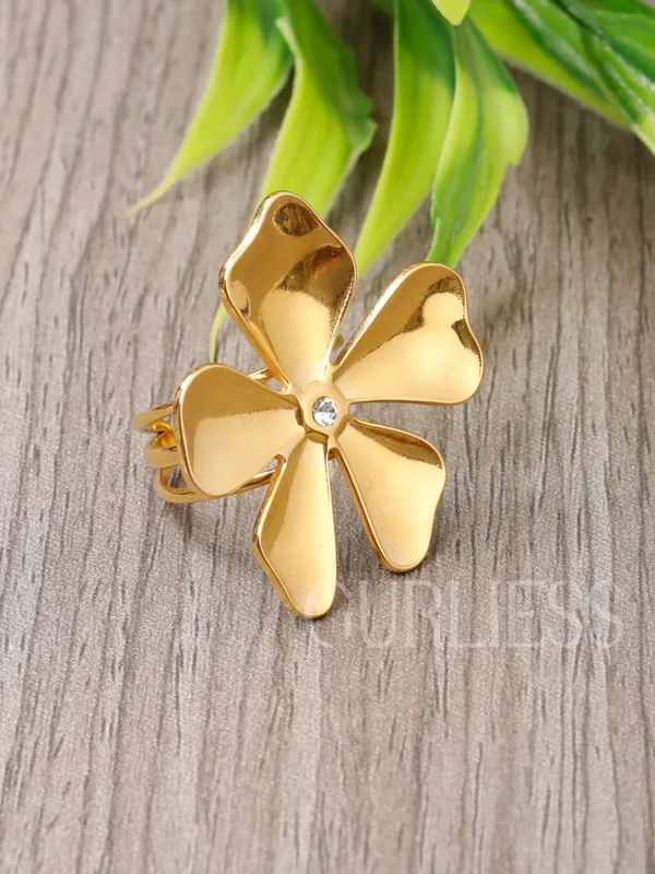 Demifine_Jewellery_Gold_Alloy_Premium_&_Elegant_Pendant_&_Rings_For_Women_&_Girls_(Set_Of_2)