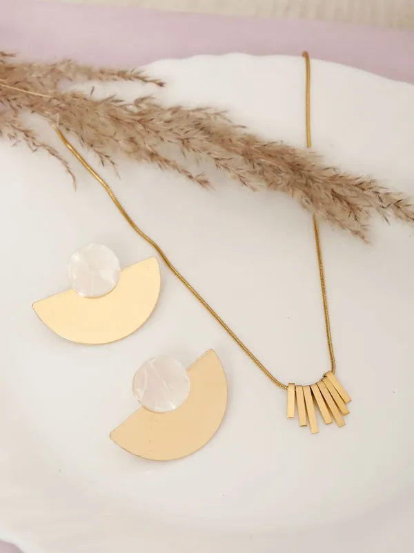Demifine_Jewellery_Gold_Alloy_Premium_&_Elegant_Pendant_&_Earrings_For_Women_&_Girls_(Set_Of_3)