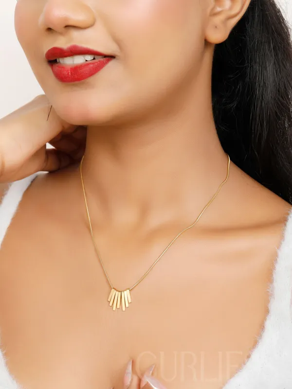 Demifine_Jewellery_Gold_Alloy_Premium_&_Elegant_Pendant_&_Earrings_For_Women_&_Girls_(Set_Of_3)