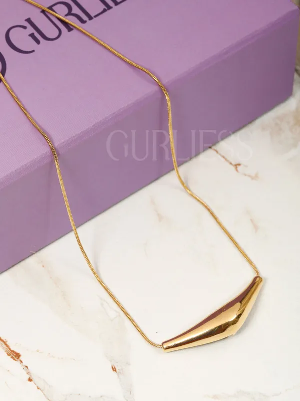 Demifine_Jewellery_Gold_Alloy_Premium_&_Elegant_Pendant_&_Earrings_For_Women_&_Girls_(Set_Of_3)