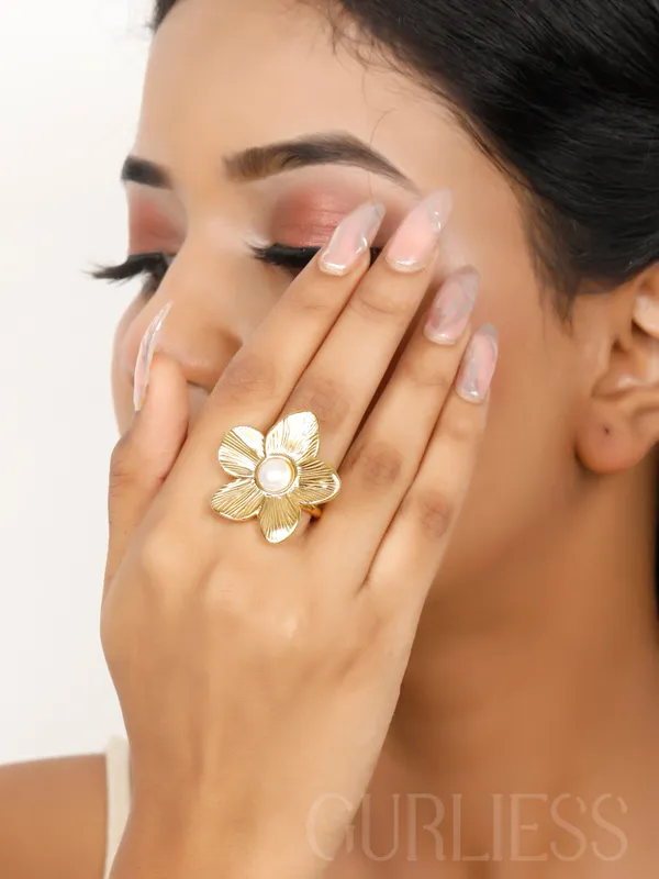 Demifine_Jewellery_Gold_&_Silver_Alloy_Premium_&_Elegant_Rings_For_Women_&_Girls_(Set_Of_3)