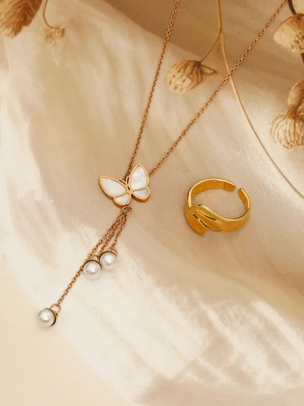 Demifine_Jewellery_Gold_&_Rose_Gold_Alloy_Premium_&_Elegant_Pendant_&_Rings_For_Women_&_Girls_(Set_Of_2)