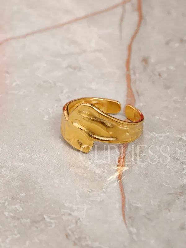 Demifine_Jewellery_Gold_&_Rose_Gold_Alloy_Premium_&_Elegant_Pendant_&_Rings_For_Women_&_Girls_(Set_Of_2)