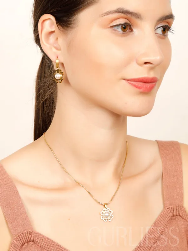 Demifine_Jewellery_Gold_Stainless_Steel_Premium_&_Elegant_Pendant_&_Earrings_For_Women_&_Girls_(Set_Of_3)