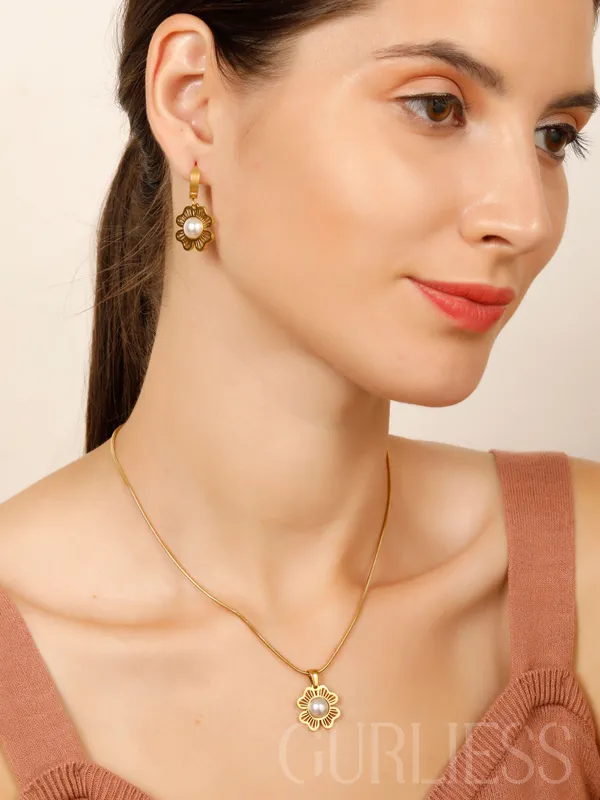 Demifine_Jewellery_Gold_Stainless_Steel_Premium_&_Elegant_Pendant_&_Earrings_For_Women_&_Girls_(Set_Of_3)