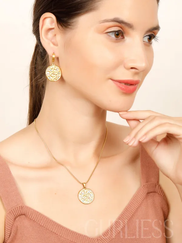 Demifine_Jewellery_Gold_Stainless_Steel_Premium_&_Elegant_Pendant_&_Earrings_For_Women_&_Girls_(Set_Of_3)