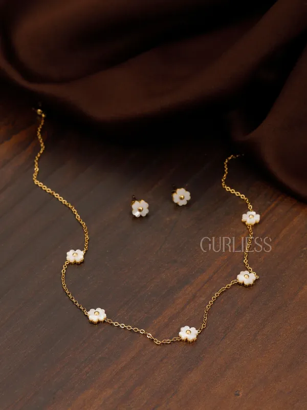 Demifine_Jewellery_Gold_&_Silver_Stainless_Steel_Premium_&_Elegant_Pendant_&_Earrings_For_Women_&_Girls_(Set_Of_3)