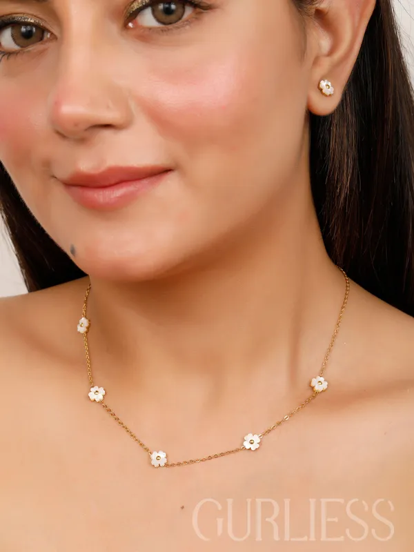 Demifine_Jewellery_Gold_&_Silver_Stainless_Steel_Premium_&_Elegant_Pendant_&_Earrings_For_Women_&_Girls_(Set_Of_3)