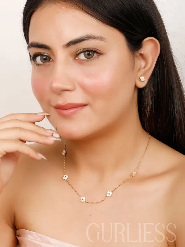 Demifine_Jewellery_Gold_&_Silver_Stainless_Steel_Premium_&_Elegant_Pendant_&_Earrings_For_Women_&_Girls_(Set_Of_3)