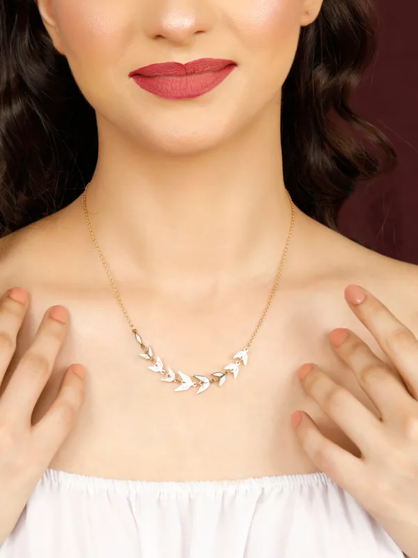 Demifine_Jewellery_Gold_Stainless_Steel_Premium_&_Elegant_Pendant_For_Women_&_Girls