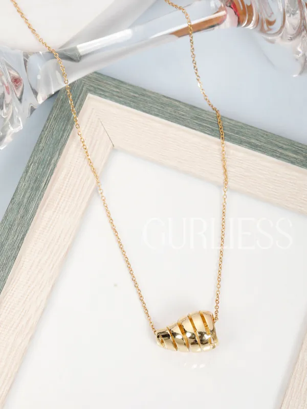 Demifine_Jewellery_Gold_Stainless_Steel_Premium_&_Elegant_Pendant_For_Women_&_Girls