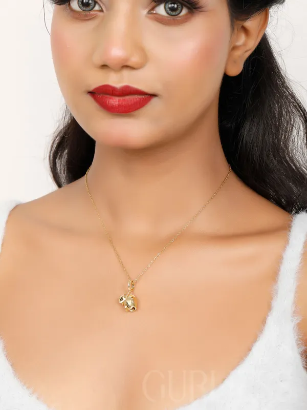 Demifine_Jewellery_Silver_&_Gold_Stainless_Steel_Premium_&_Elegant_Pendant_For_Women_&_Girls