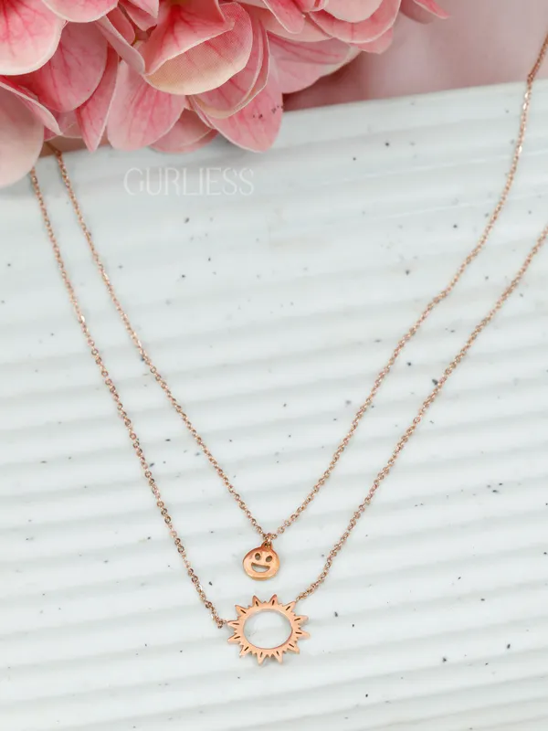 Demifine_Jewellery_Gold_Stainless_Steel_Premium_&_Elegant_Pendant_For_Women_&_Girls
