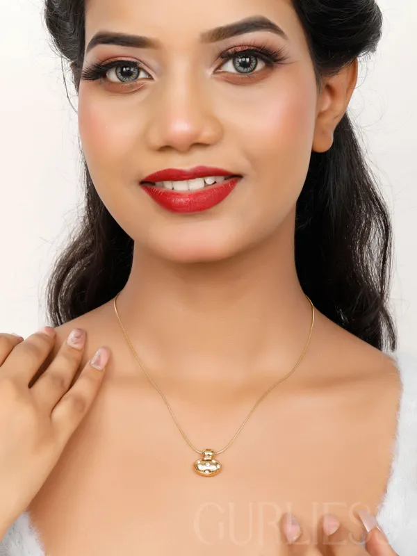 Demifine_Jewellery_Gold_&_Silver_Stainless_Steel_Premium_&_Elegant_Pendant_For_Women_&_Girls