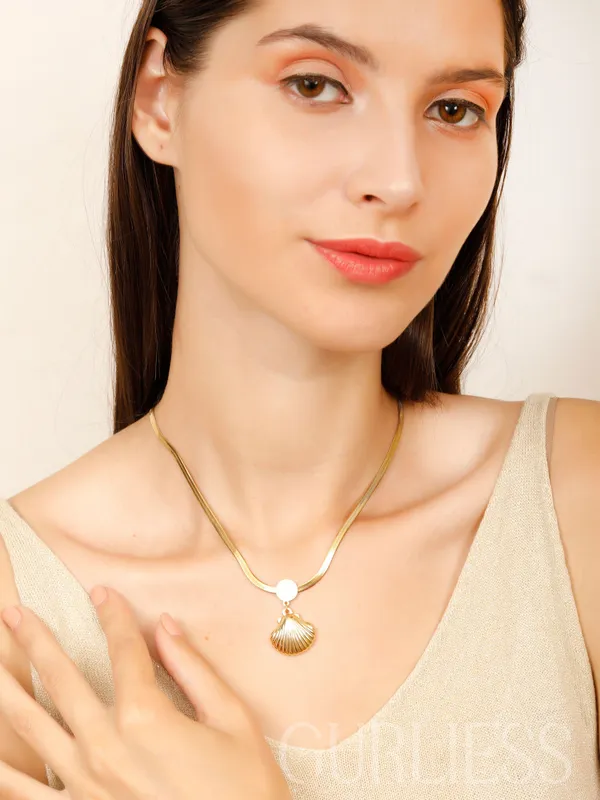 Demifine_Jewellery_Gold_&_Beige_&_Silver_Stainless_Steel_Premium_&_Elegant_Pendant_For_Women_&_Girls
