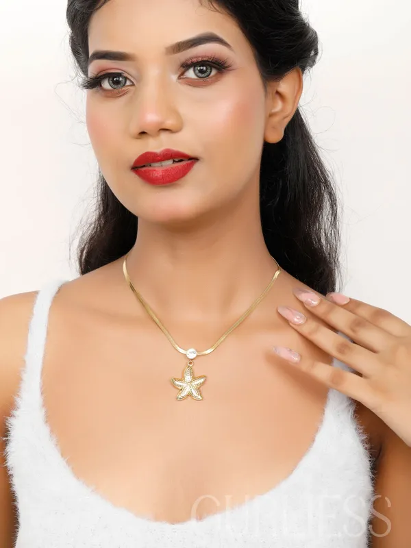 Demifine_Jewellery_Gold_&_Silver_Stainless_Steel_Premium_&_Elegant_Pendant_For_Women_&_Girls