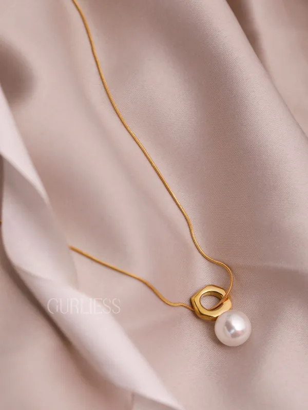 Demifine_Jewellery_Silver_&_Gold_Stainless_Steel_Premium_&_Elegant_Pendant_For_Women_&_Girls
