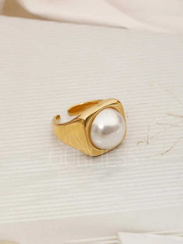 Demifine_Jewellery_Gold_Stainless_Steel_Premium_&_Elegant_Rings_For_Women_&_Girls