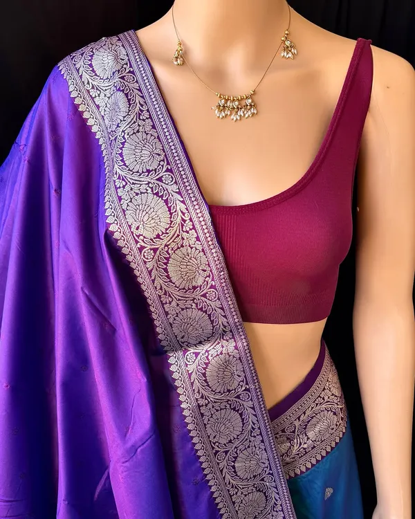 Rama_Silk_Jacquard_Saree_For_Women