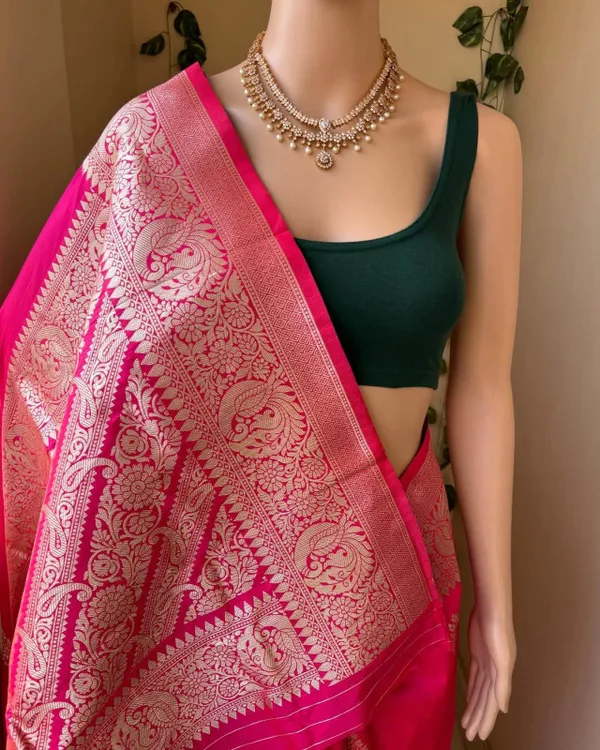 Rani_Silk_Jacquard_Saree_For_Women