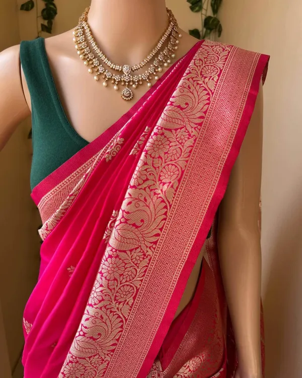 Rani_Silk_Jacquard_Saree_For_Women