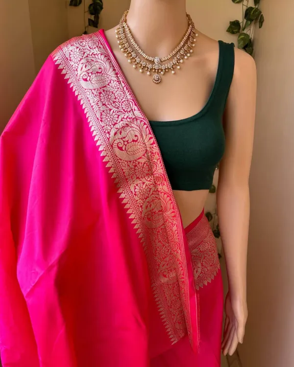 Rani_Silk_Jacquard_Saree_For_Women