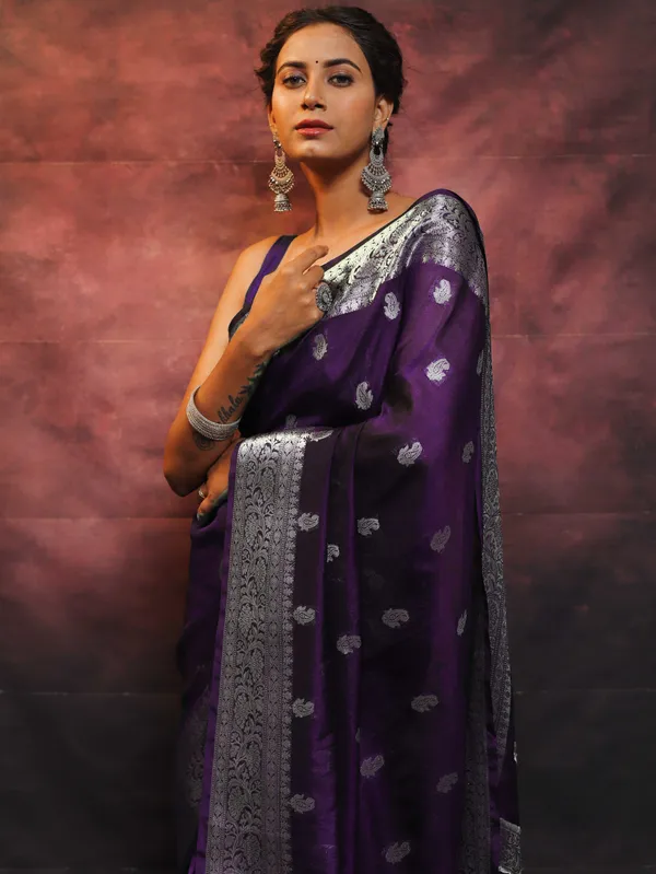 Violet_Silk_Jacquard_Saree_For_Women