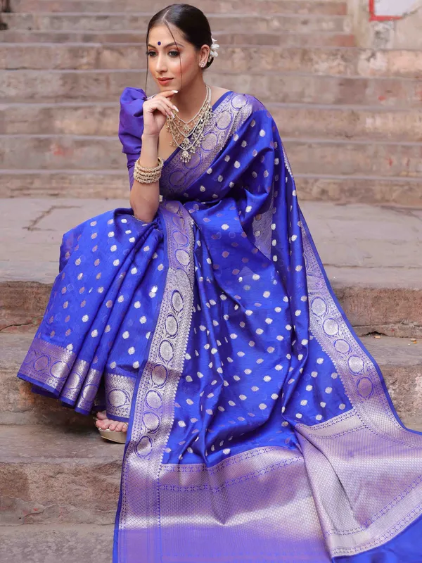 Blue_Silk_Jacquard_Saree_For_Women