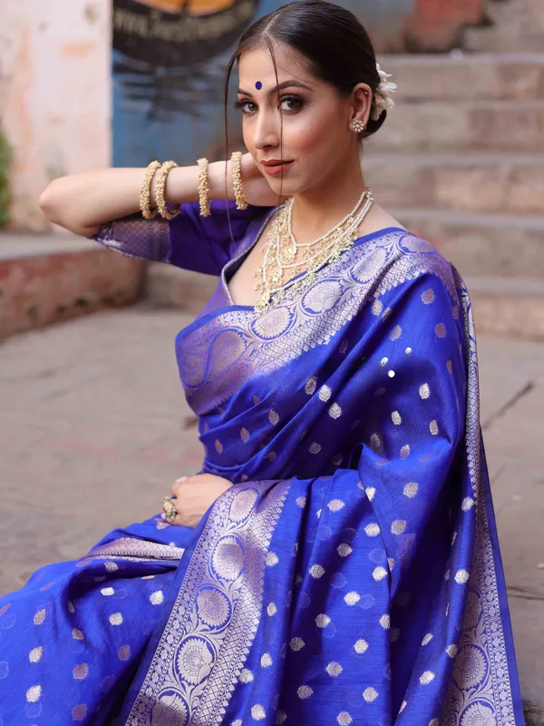 Blue_Silk_Jacquard_Saree_For_Women
