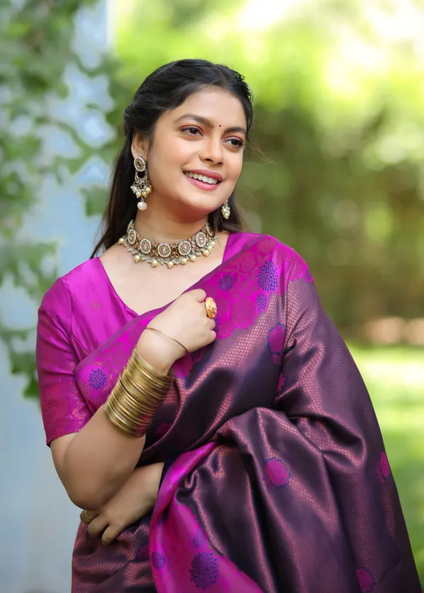 Rani___Silk_Jacquard_Saree_For_Women