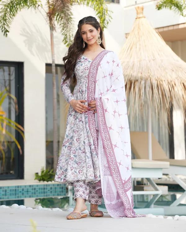 White_&_Lavender_Floral_3_Piece_Kurti_Set_with_Printed_Dupatta_For_Women