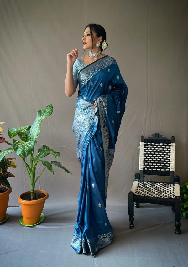 Morpich_Silk_Jacquard_Saree_For_Women