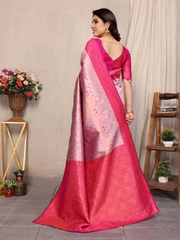 Rani_Silk_Jacquard_Saree_For_Women