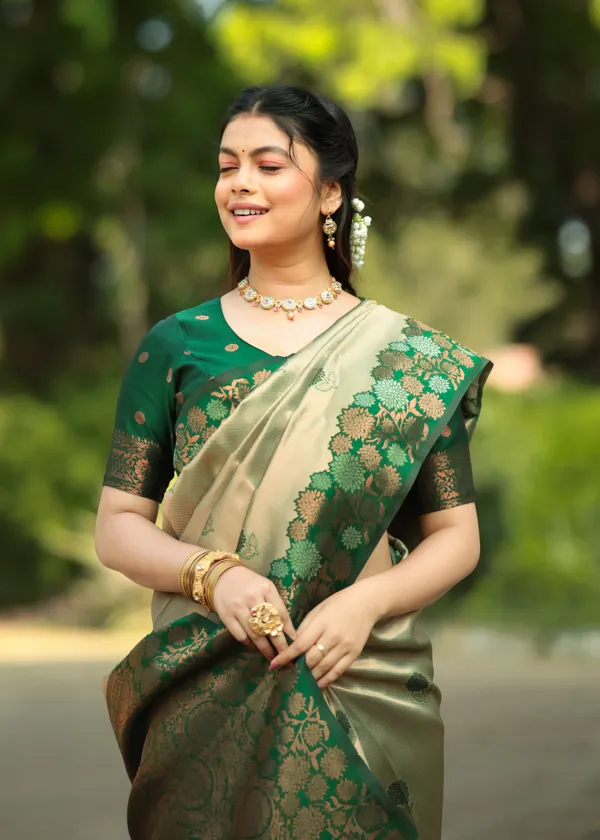 Green___Silk_Jacquard_Saree_For_Women