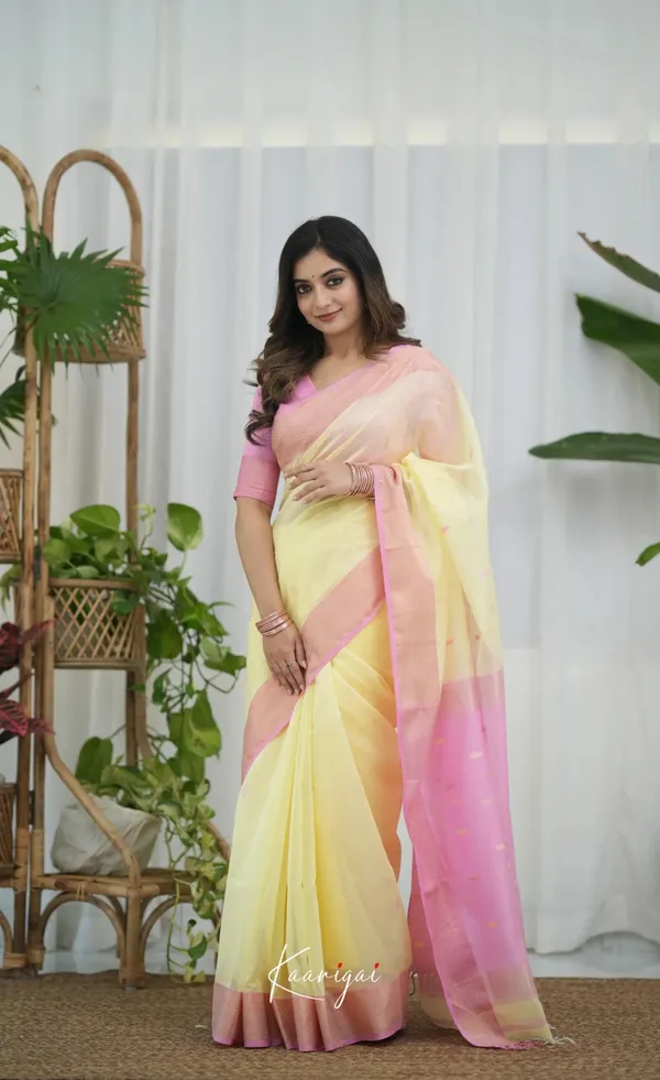 Yellow_Silk_Jacquard_Saree_For_Women