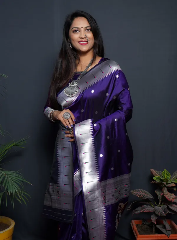 Violet___Silk_Jacquard_Saree_For_Women